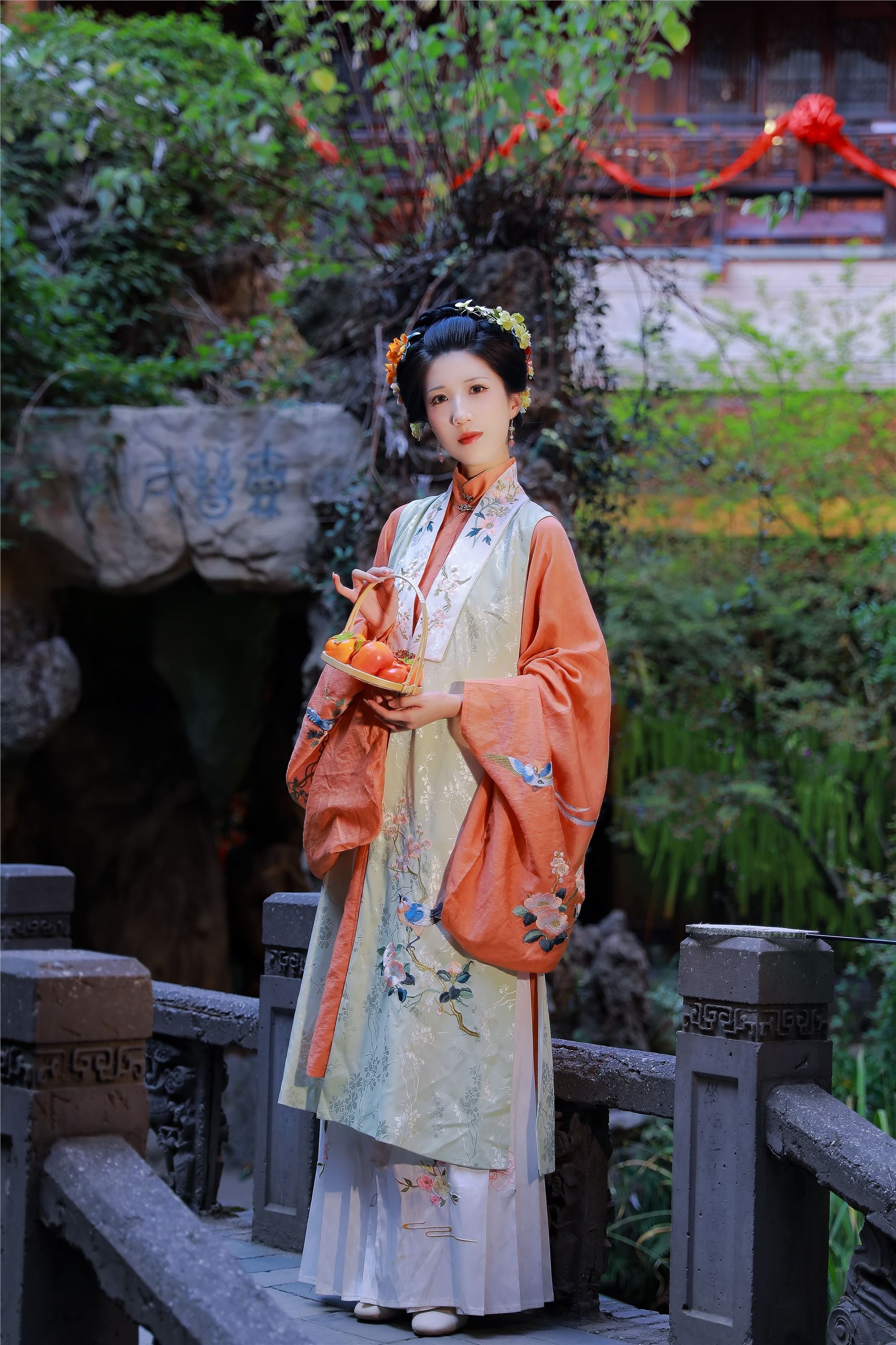 YITUYU艺图语 2025.01.01 如梦令 别秋月